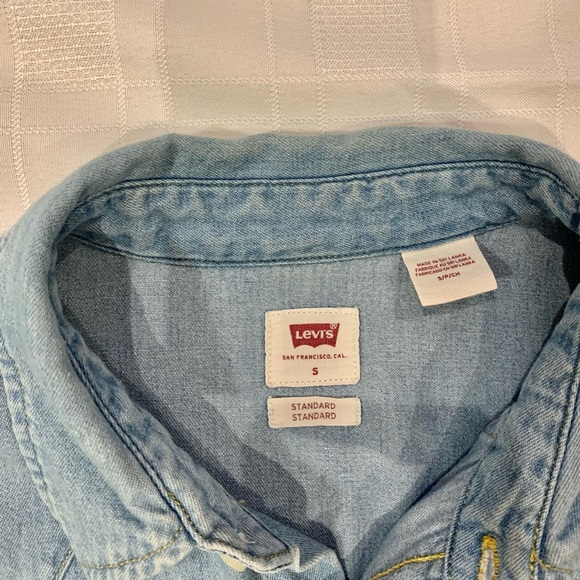 Western Barstow Levi's denim jacket Small
Stone Dark Wash - Picture 4 of 5